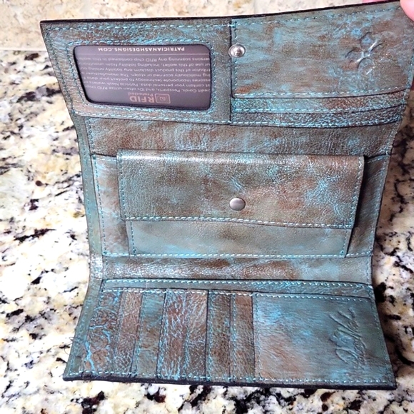 Patricia Nash Turquoise Tooled Terresa Wallet - Picture 9 of 12